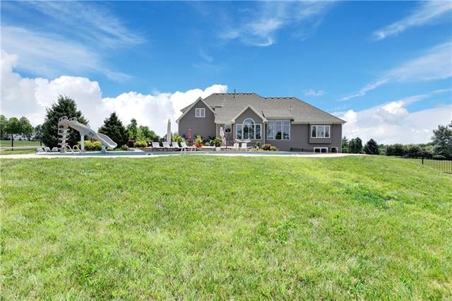18040 Goddard St, Overland Park, KS 66013