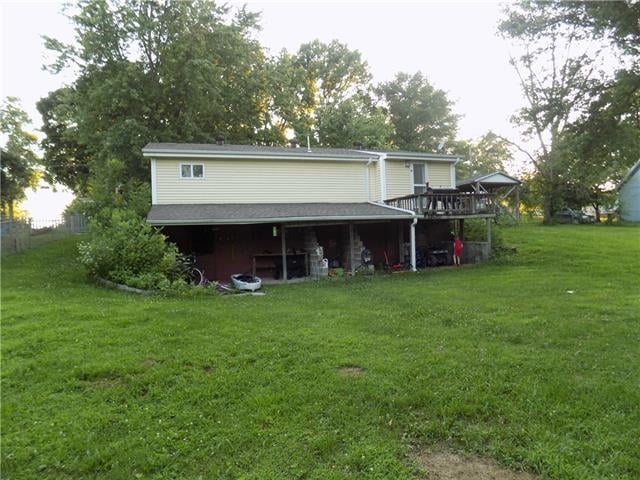 903 Main St, Stewartsville, MO 64490