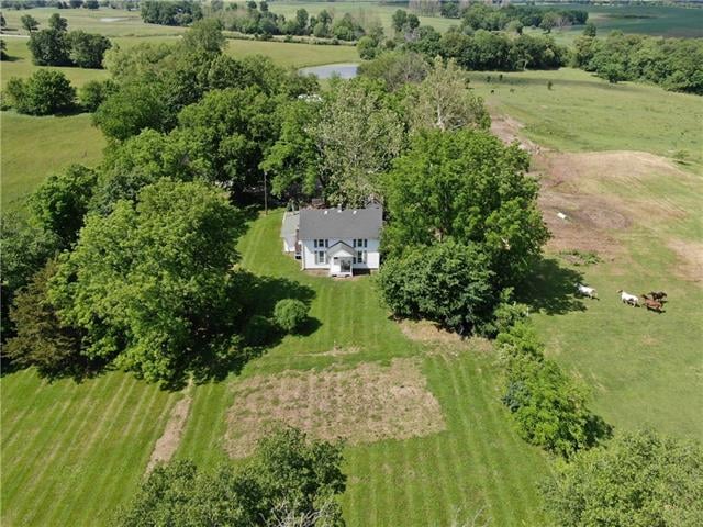 6801 Clinton County Line Rd, Trimble, MO 64492
