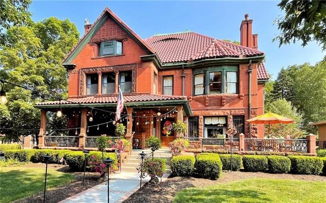 600 E 36 St, Kansas City, MO 64109