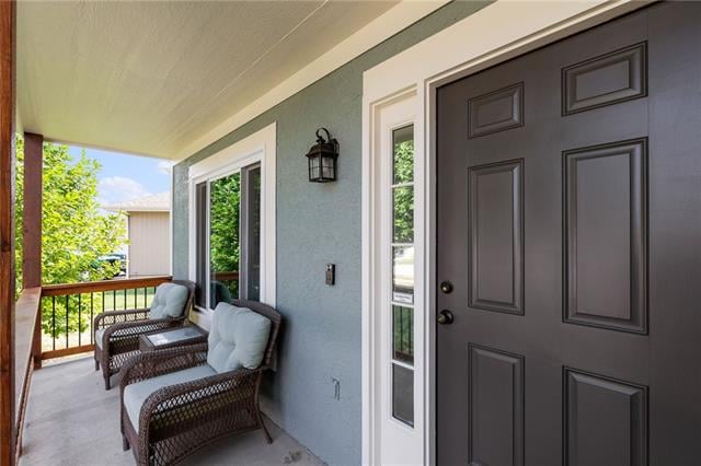 7600 Dove Ave, Kansas City, MO 64139