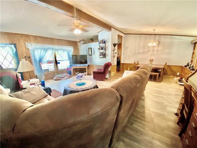321 W 2nd St, Clearmont, MO 64431