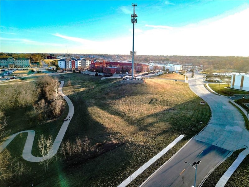 5421 Pointe Rd Lot 2B, St Joseph, MO 64506
