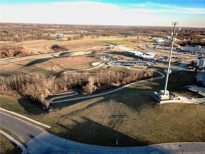 5421 Pointe Rd Lot 2B, St Joseph, MO 64506