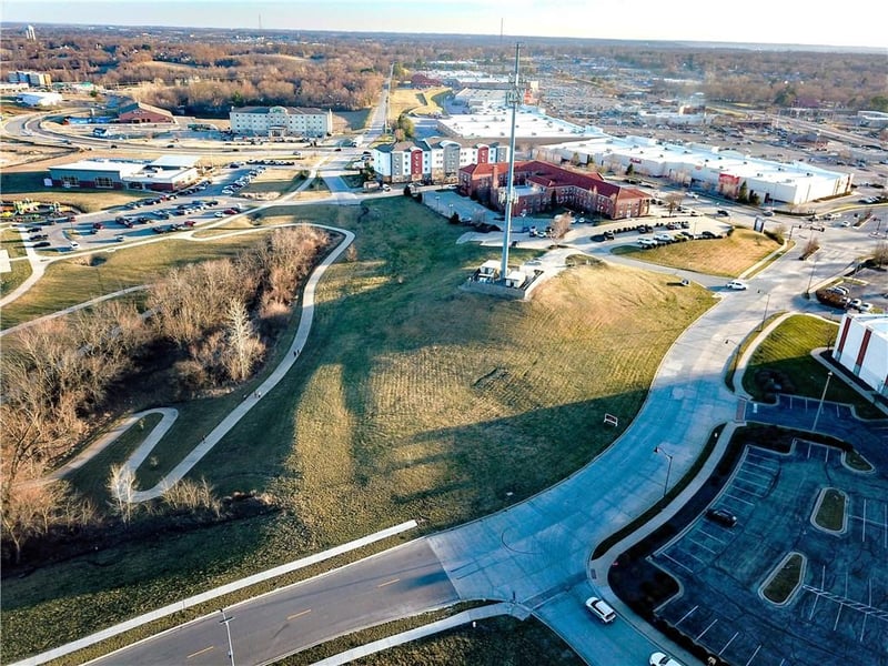 5421 Pointe Rd Lot 2B, St Joseph, MO 64506