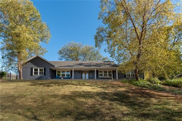 3820 SW Chelmsford Rd, Topeka, KS 66610