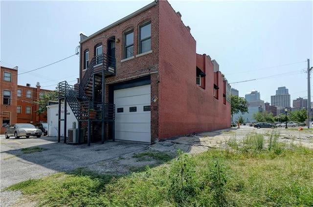 120 - 122 W 5th St, Kansas City, MO 64105