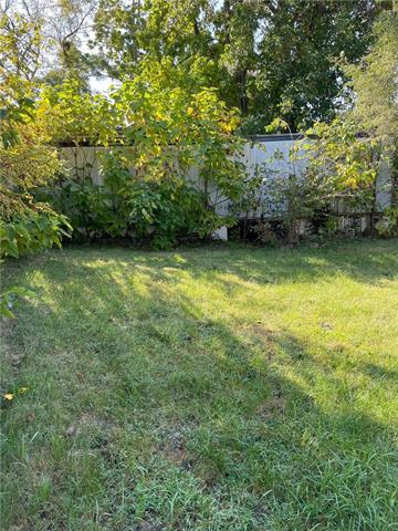 201 E 1st St, Burlington Jct, MO 64428
