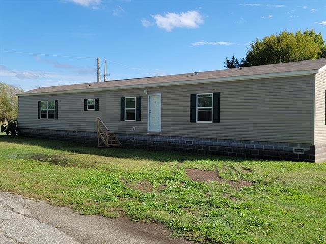 316 Lyle St, West Mineral, KS 66782