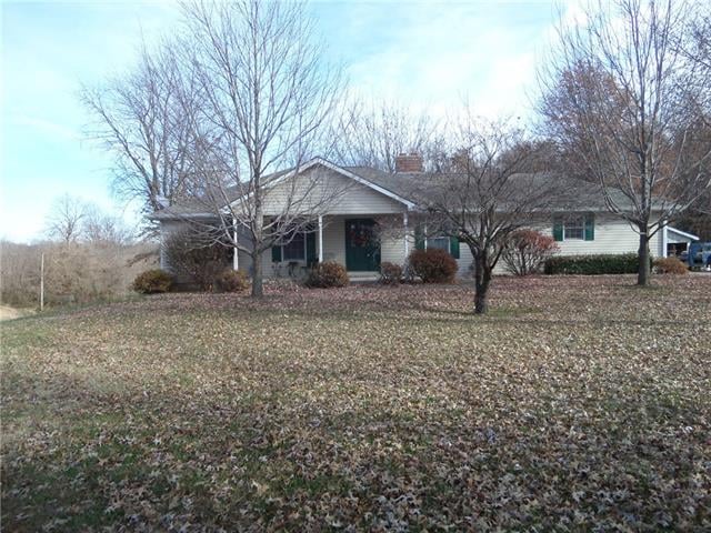 206 S Mill St, Dover, MO 64022