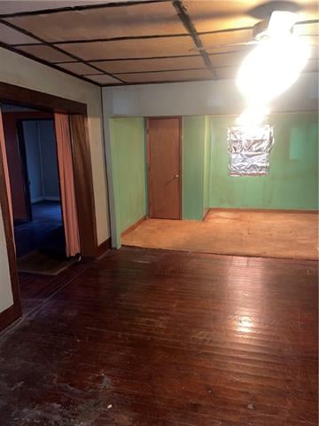 455 E Broadway St, Kingston, MO 64650