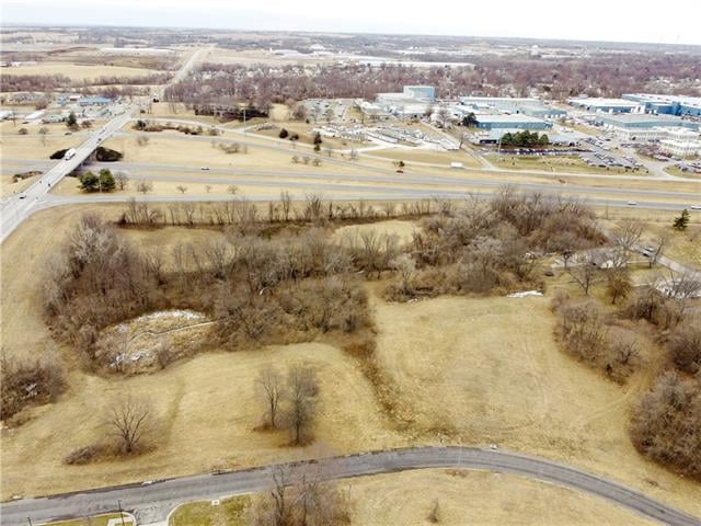 S Riverside Rd, St Joseph, MO 64507