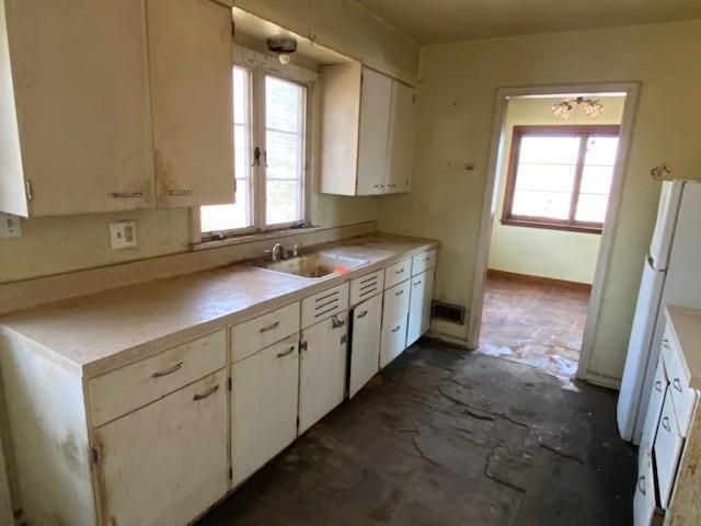 2216 39th Ter, Kansas City, MO 64116