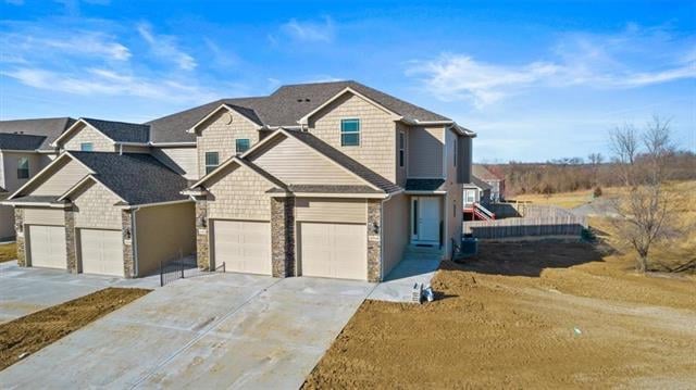 10504-10 Kane Dr, Kansas City, KS 66109