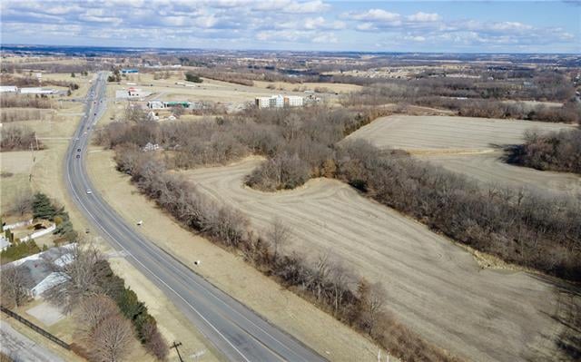 4301 169 Hw, St Joseph, MO 64506