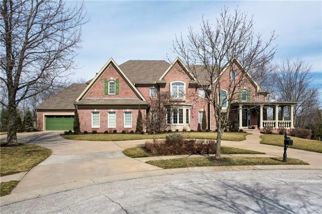 6019 N Cosby Ct, Kansas City, MO 64151