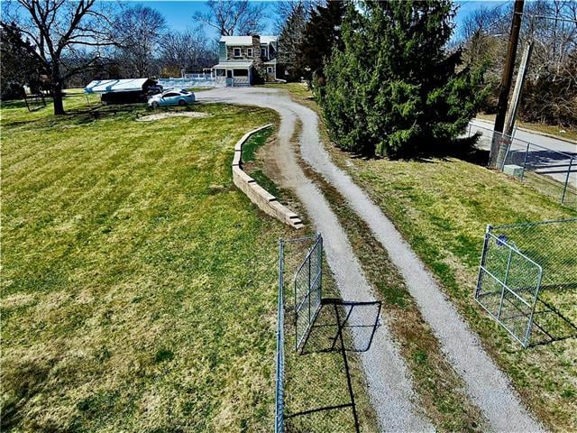 8817 E 35th St, Kansas City, MO 64129