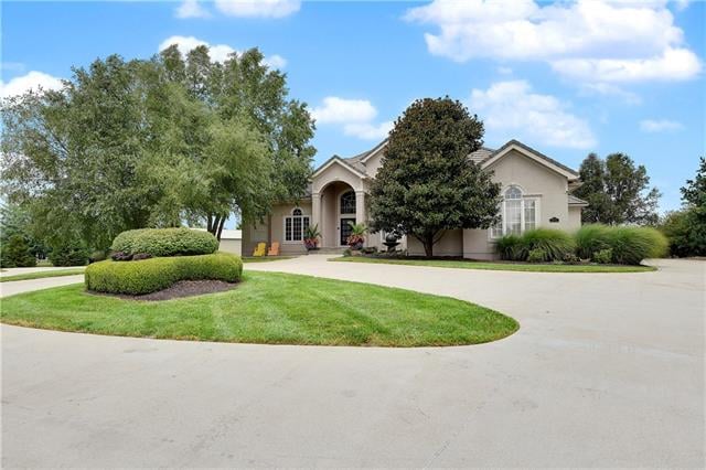 11050 W 164th St, Overland Park, KS 66221