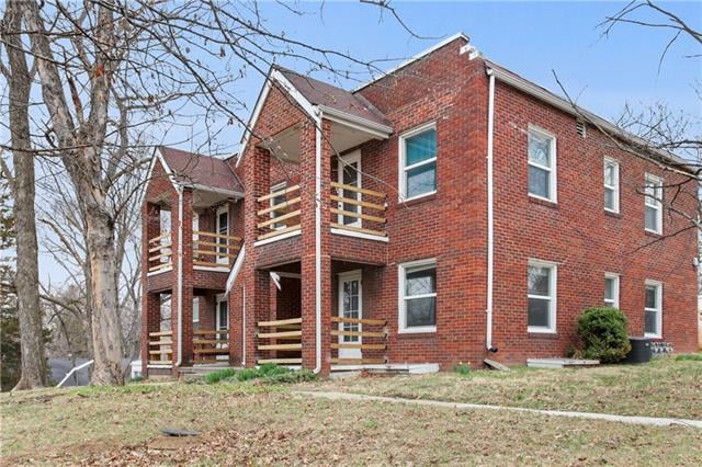 3641 NE Monterey Ave, Kansas City, MO 64117
