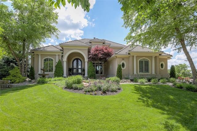 14013 Outlook St, Overland Park, KS 66223