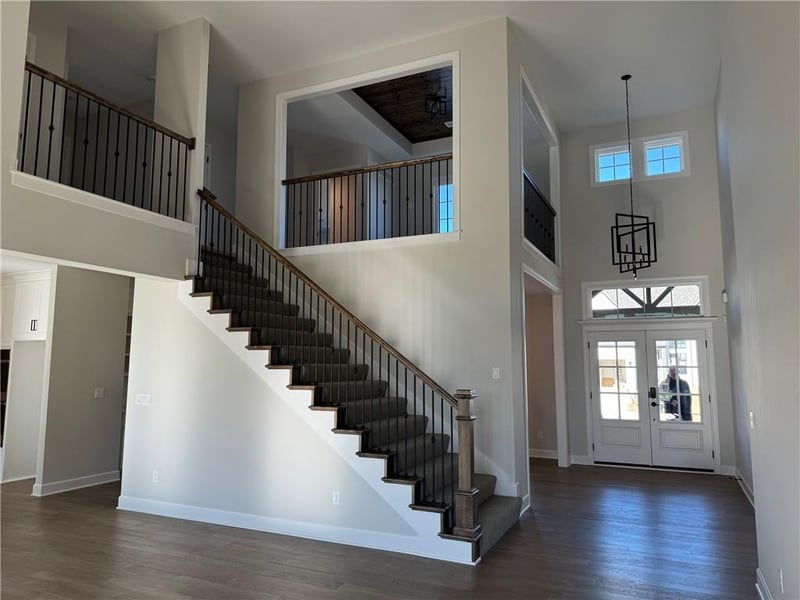 10127 N Kansas Ct, Kansas City, MO 64155