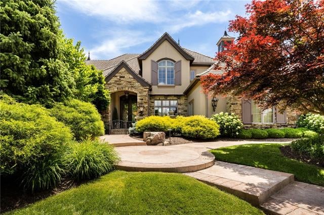 4913 W 147th St, Leawood, KS 66224