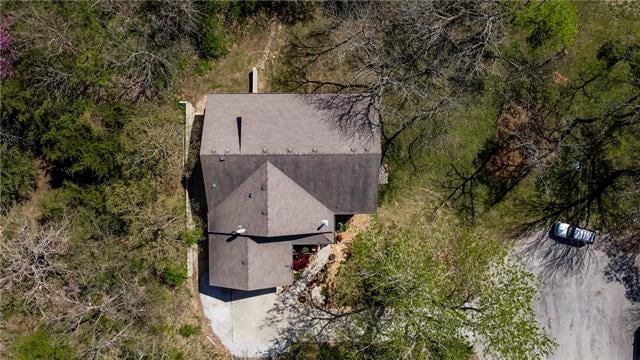 6888 Shawnee Cir, Ozawkie, KS 66070