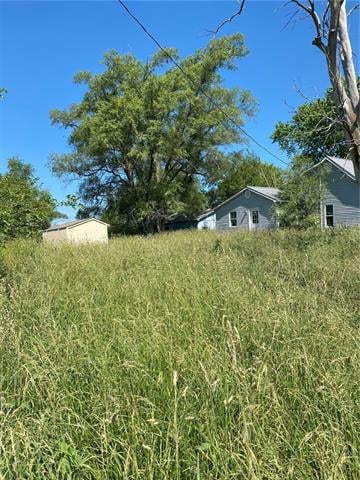 3261 610th Rd, Albany, MO 64402