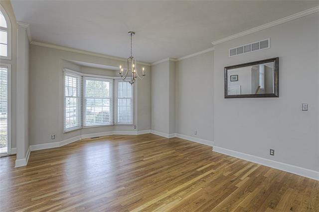10800 Beverly St, Overland Park, KS 66211