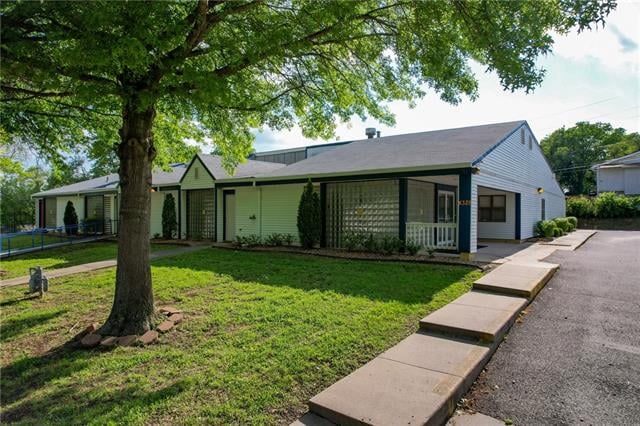 4328 Jackson Ave, Kansas City, MO 64130