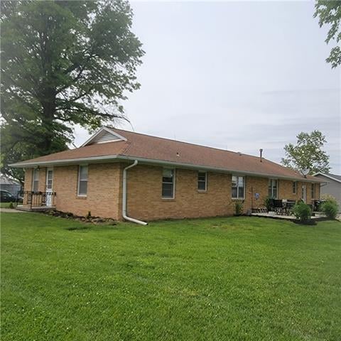 613 N Main St, Blackburn, MO 65321