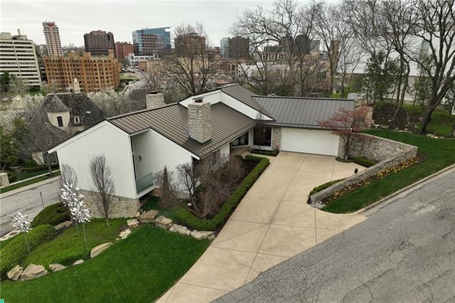 4919 Sunset Dr, Kansas City, MO 64112