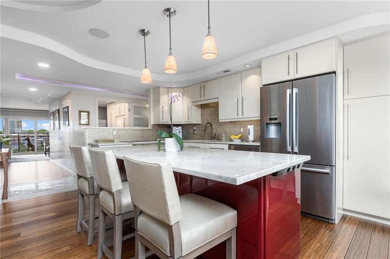 4545 Wornall Rd #1002 & 1003, Kansas City, MO 64111