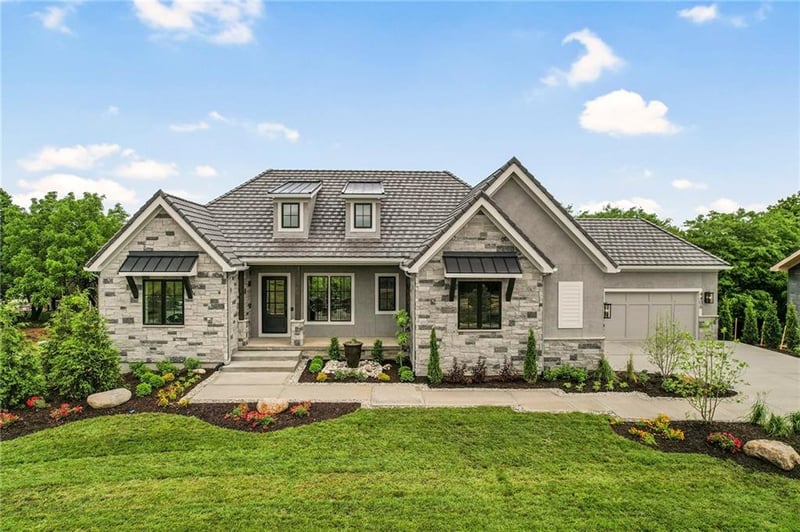 4406 W 155th Ter, Overland Park, KS 66224
