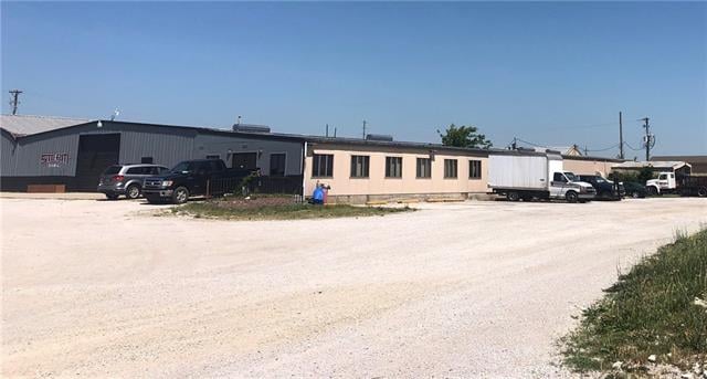 1600 NE 126 St, Kansas City, MO 64165