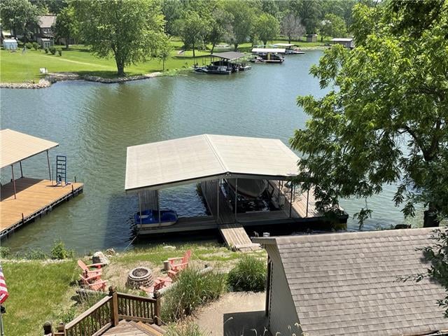 1414 Lake Viking Ter, Gallatin, MO 64640