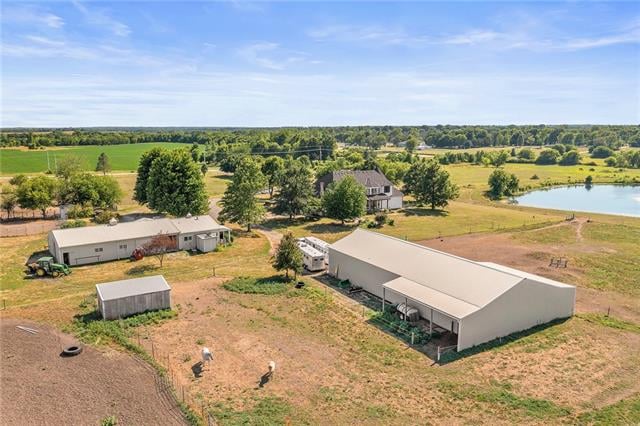 15690 W 199th St, Spring Hill, KS 66083