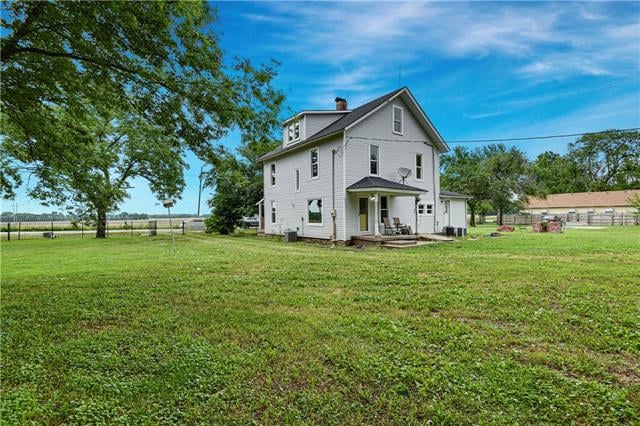 303 E Main St, Rantoul, KS 66079