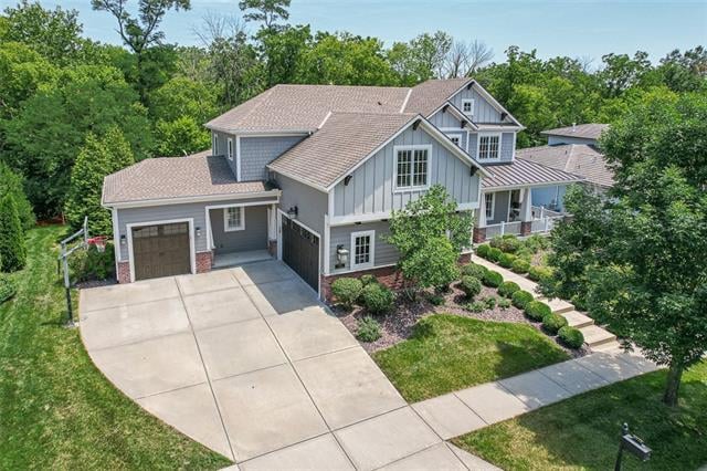 8719 Sycamore Ave, Kansas City, MO 64157