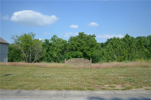 6912 Myrtle Ave, Gladstone, MO 64119