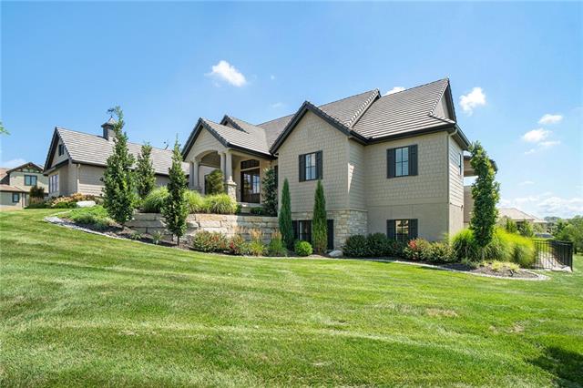 16525 Bluejacket St, Overland Park, KS 66221