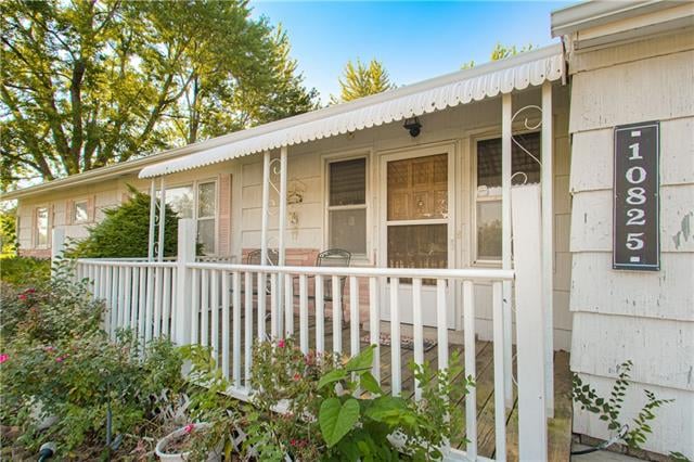 10825 E 147th St, Kansas City, MO 64149