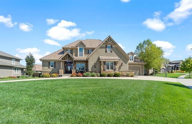 11704 W 164th Pl, Overland Park, KS 66062