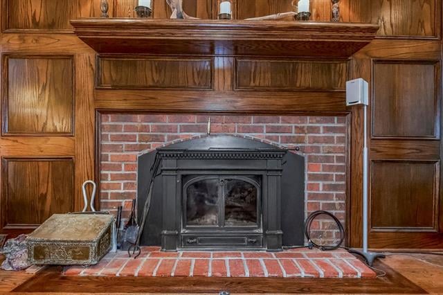 475 Navajo Ln, Lake Quivira, KS 66217