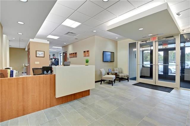 11520 W 119th St, Overland Park, KS 66213