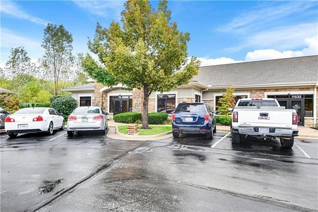 11520 W 119th St, Overland Park, KS 66213