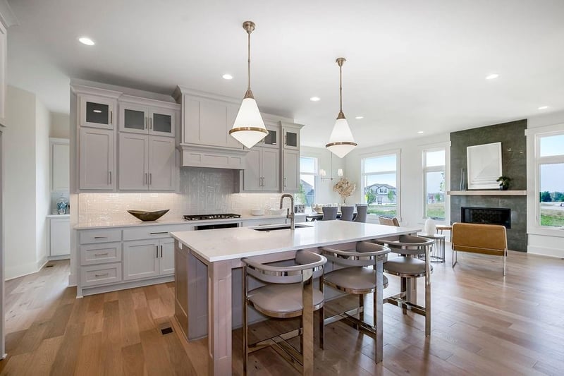 15716 El Monte St, Overland Park, KS 66224