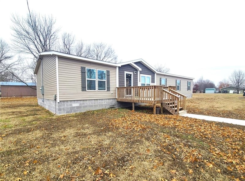 109 Chaffin St, Uniontown, KS 66779