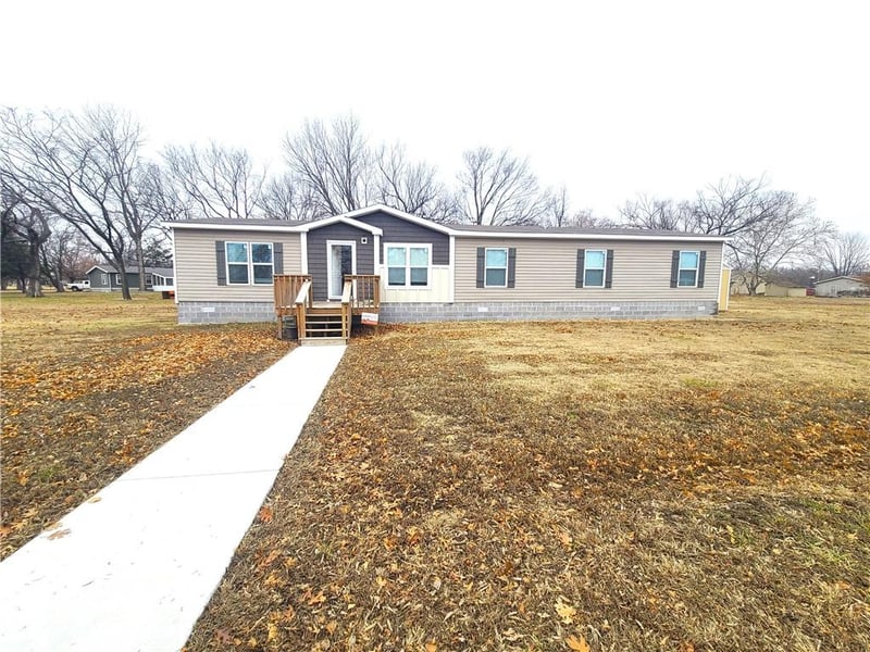 109 Chaffin St, Uniontown, KS 66779