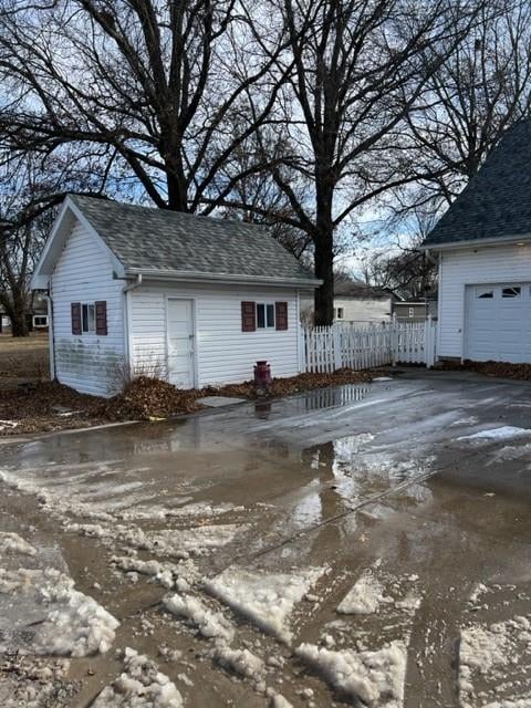 306 N 9th St, Arma, KS 66712